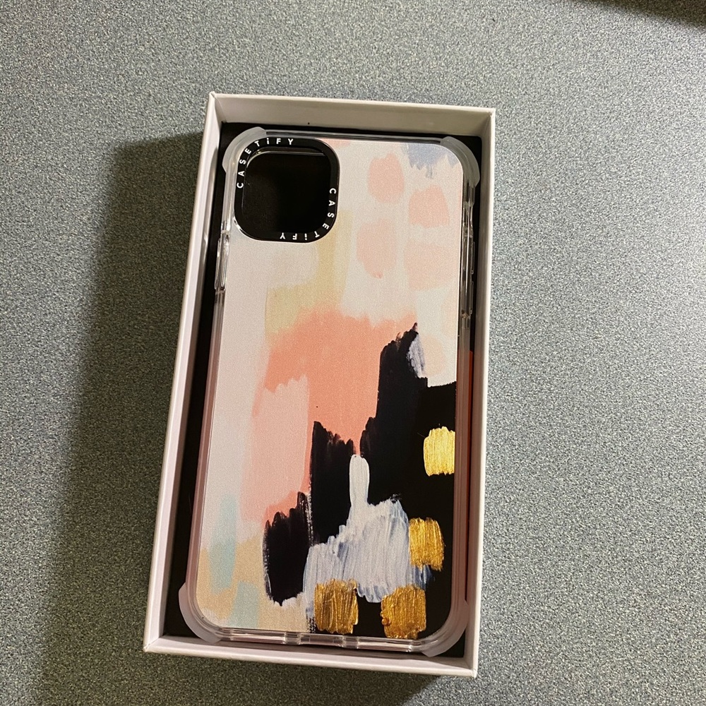 CASETIFY  iPhone 11 PRO MAX Ultra impact case